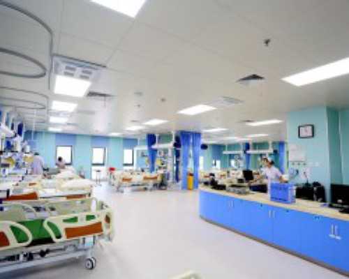 古玩行里小几千指多少钱_笔墨青春 生逢其时