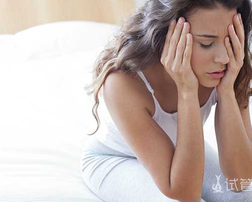 钱币古玩下乡回收录音视频_李天元绘画展《涌现》与梅法钗艺术展《重生》双