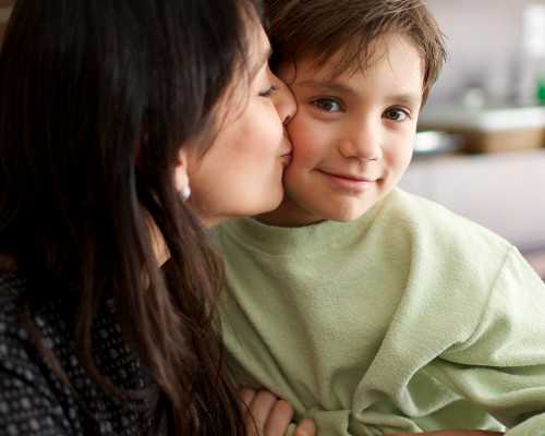 古玩虫电视剧全集播放_市场低迷 中小拍卖行歇拍