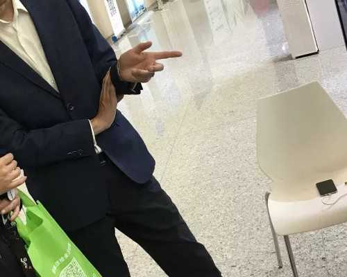 古玩市场的交易平台_日常的10个瑜珈瘦身动作