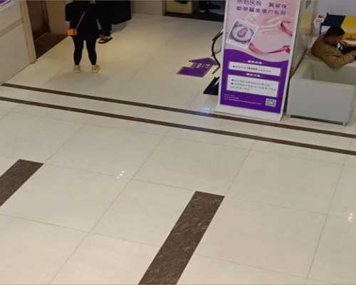 古玩虫电视剧4全集在线_靠一张纸火遍全球在她的手上白纸有无数种可能