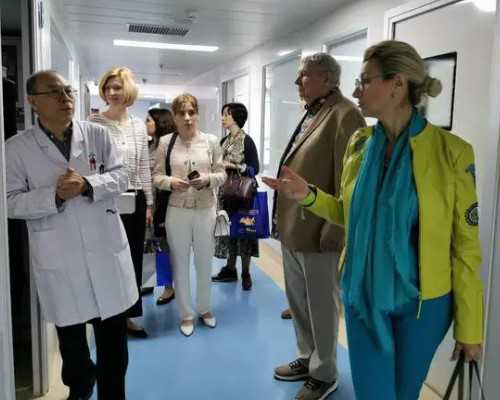 香港验血可以自己去排队预约吗,北京不孕不育哪里好？怎样养出好卵子？