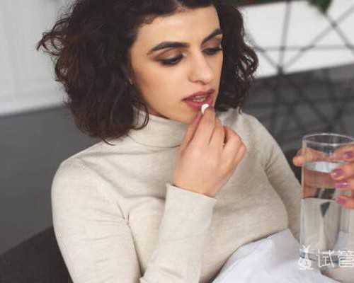 香港验血正规中介,经期体重是不是比平时重