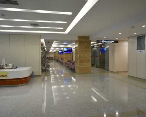 太原最大的古玩地摊_深呼吸疲劳跑光光