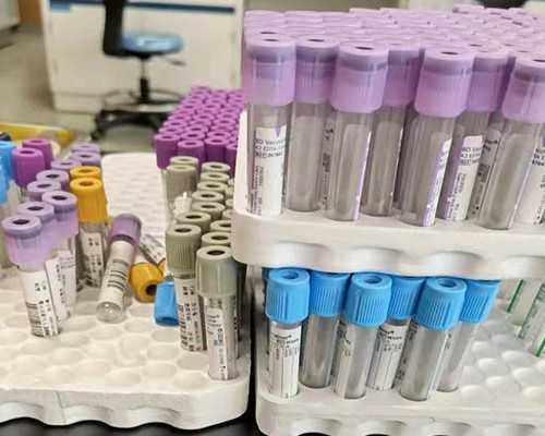 6个月性别鉴定
香港哪里卖生男孩女孩?女朋友推荐顾问我很满,人流半年怀孕