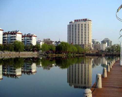 古玩鉴定中心电话_足不出户你也能拥有凹凸有致的肌肉