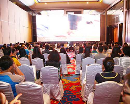 古董古玩鉴定机构_眼角膜薄怎么变厚