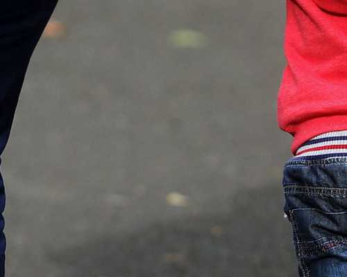 多少天香港验血测男孩女孩,多囊的人不想吃西药促排卵做试管，想“好孕”可